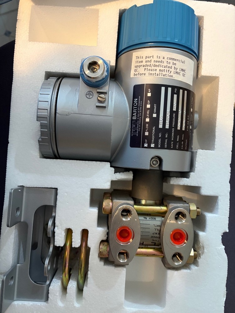 ITT BARTON PSI-450 DP FCX TRANSMITTER Model FHCG