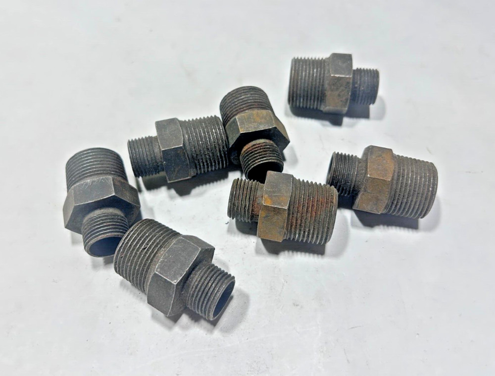 (7) C3069x12x8 WEATHERHEAD 3/4″ x 1/2″ MPT Steel HEX NIPPLE Pipe Fitting Adapter