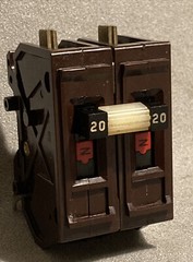 Wadsworth A220N 20 Amp 2 Pole 2P Type A METAL FOOT Circuit Breaker A220 WA220