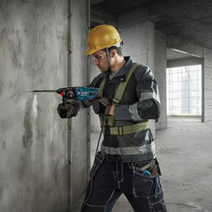 Bosch GBH 220 Corded Electric Rotary Hammer with SDS Plus 720W 2 J, 2.3 kg