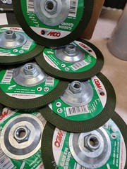 Lot Of 10 CGW Camel Grinding Wheels Ctr Whl 7×1/4×7/8 36G T27 GRN 36grit