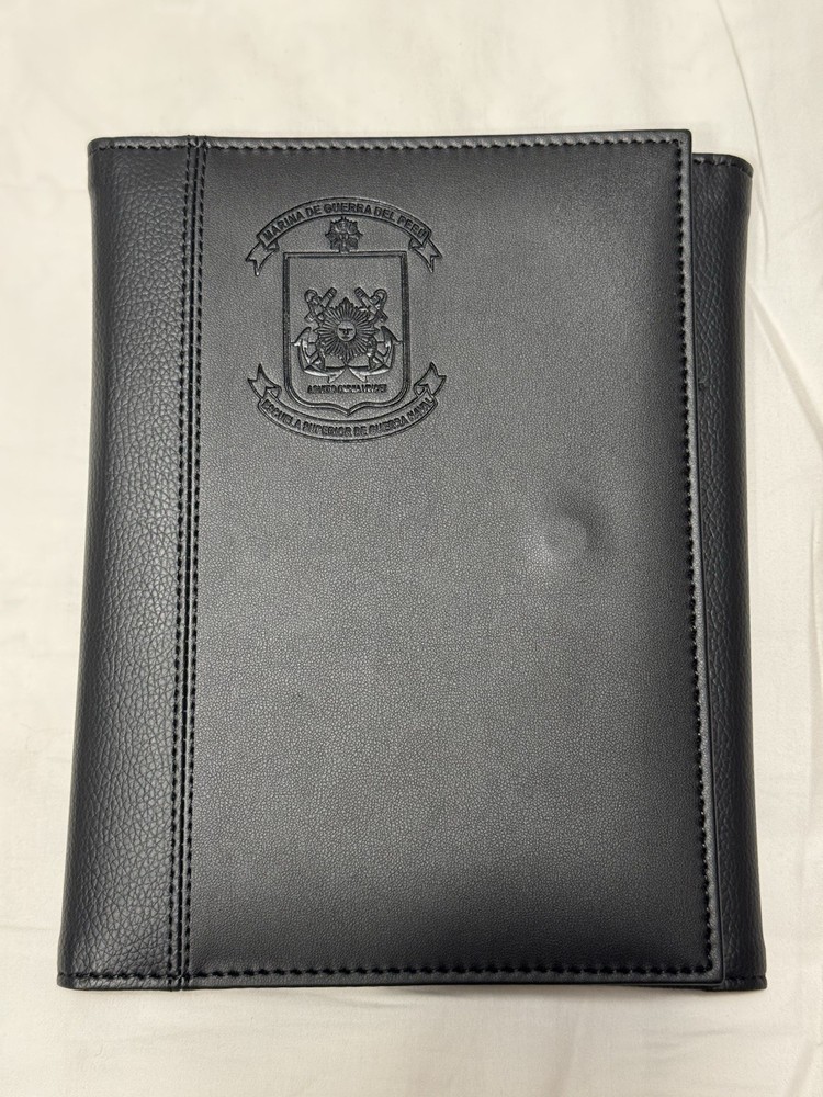 Peruvian Navy Naval War College Official Padfolio