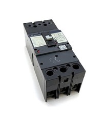 General Electric SFHA36AT0250 250A Breaker w/225A Plug (CHIPPED)