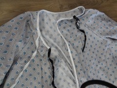 NWT Lot of 4 Utopia Care Adult Unisex Hospital Patient Gowns Back Ties One Size