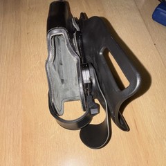 Safariland 6305-283 Duty Rated Level II Holster Black Leather Synthetic Glock 19