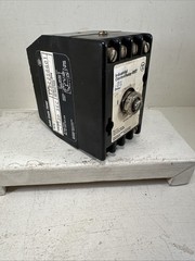 NOS-Westinghouse Solid State Timer 179C258G01 Time Delay Interlock.