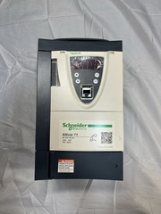 Schneider Electric Altivar 71 ATV71HU30N4 3KW 3HP 3-Phase VFD 380/480V
