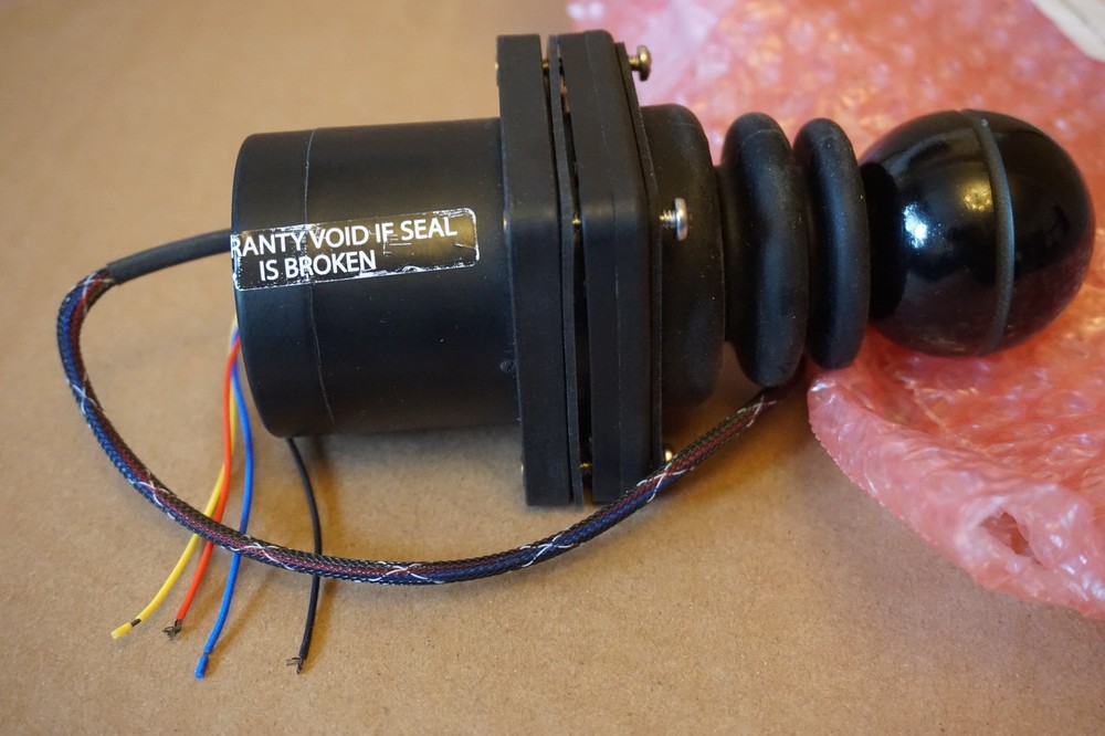 APEM MS10N00S000 Mid-size Hall effect joysticks