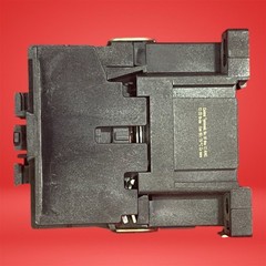 GE CR4RA Magnetic Contactor 110-120V Coil 3-Pole Heavy Duty NEMA Easy Install