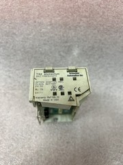 172PNN21022 Modicon Momentum Option Adap 172-PNN-210-22