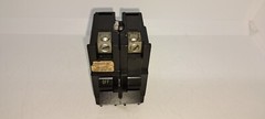 FPE FEDERAL PACIFIC NA240 2 POLE 40 AMP Type NA Circuit Breaker Black Handle
