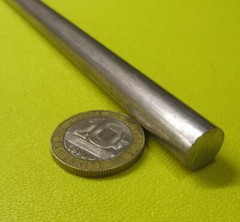 303 Stainless Steel Rod Round Bar 5/8″ Diameter x 4 Foot Length