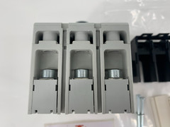 Allen-Bradley 140MG-G8P-C15 Molded Case Circuit Breaker 15A 3P G Frame 480V