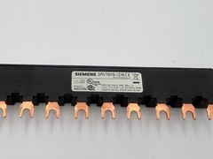 SIEMENS 3RV1915-1DB 3-Phase Busbar 63A 45mm Spacing for 5 Switches