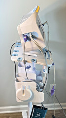 Welch Allyn Connex Patient Vital Signs Monitor- VSM6000 with new battery & stand