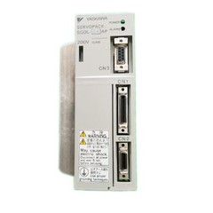 New In Box YASKAWA SGDL-04AP Servo Drive 230VAC 400W 2.6AMP