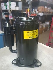 SAMSUNG 44B102HW1E5 10,000 BTU 115V 1PH 60HZ R-TWENTY TW0 A/C ROTARY A/C COMP.