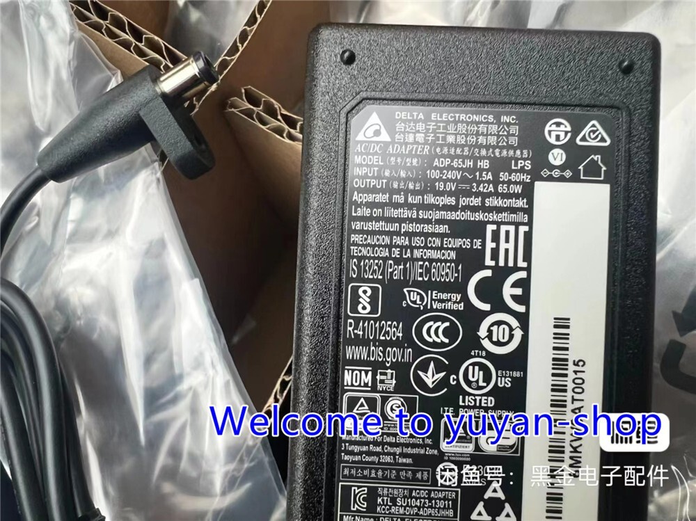 1PC NEW Original AC Adapter For Delta ADP-65JH HB 19V 3.62A 65.0W