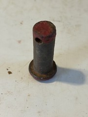 Q3567 – A Used Head Pin For A McCormick IH A-189, 189, A-193, AV-193 Plows