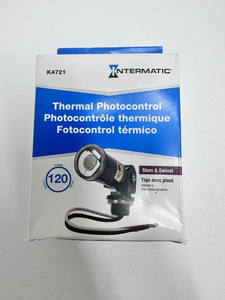 Intermatic Dusk to Dawn Light Control Stem/Swivel Mount Thermal Photo Control
