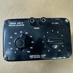 Aerovox Corp. ARD-15 Decade Resistor Box Adjustable 0-10K & 0-100 Vintage Ohms