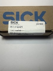 SICK RT-B2221 Photoelectric Proximity Sensor 10 V DC … 30 V DC
