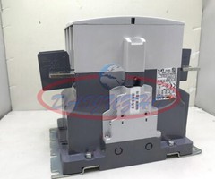 One LS Contactor GMC-220 AC100-240V/DC100-220V New