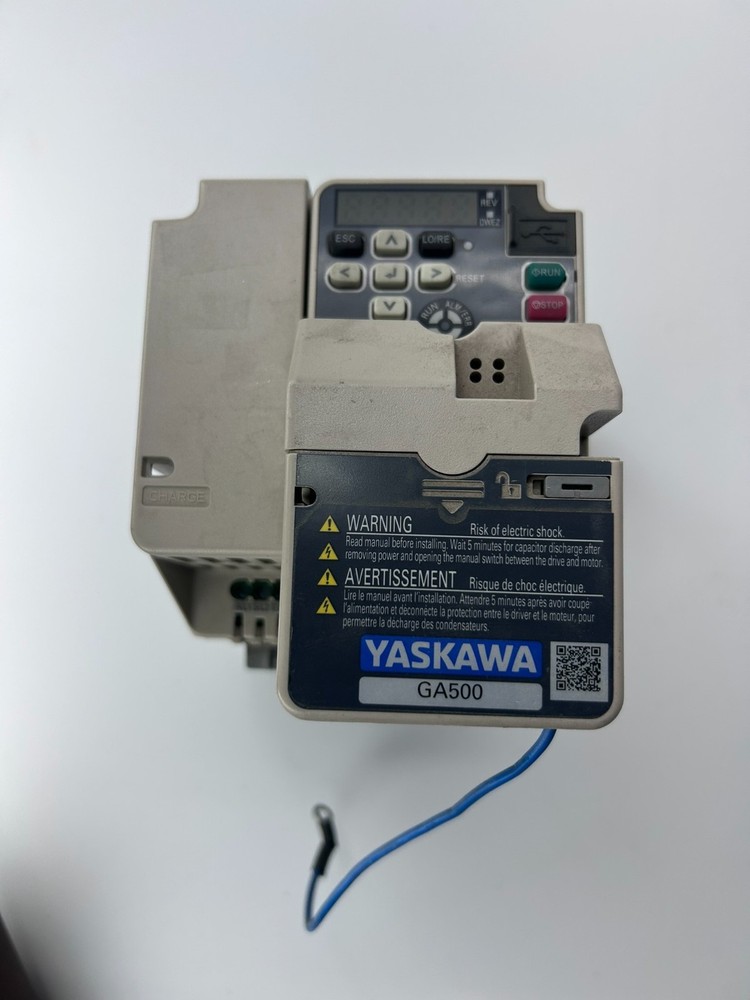 YASKAWA CIPR-GA50U4005ABAA-AAAASA Frequency Drive VFD 380-480V / 7.2/5.4A -GA500