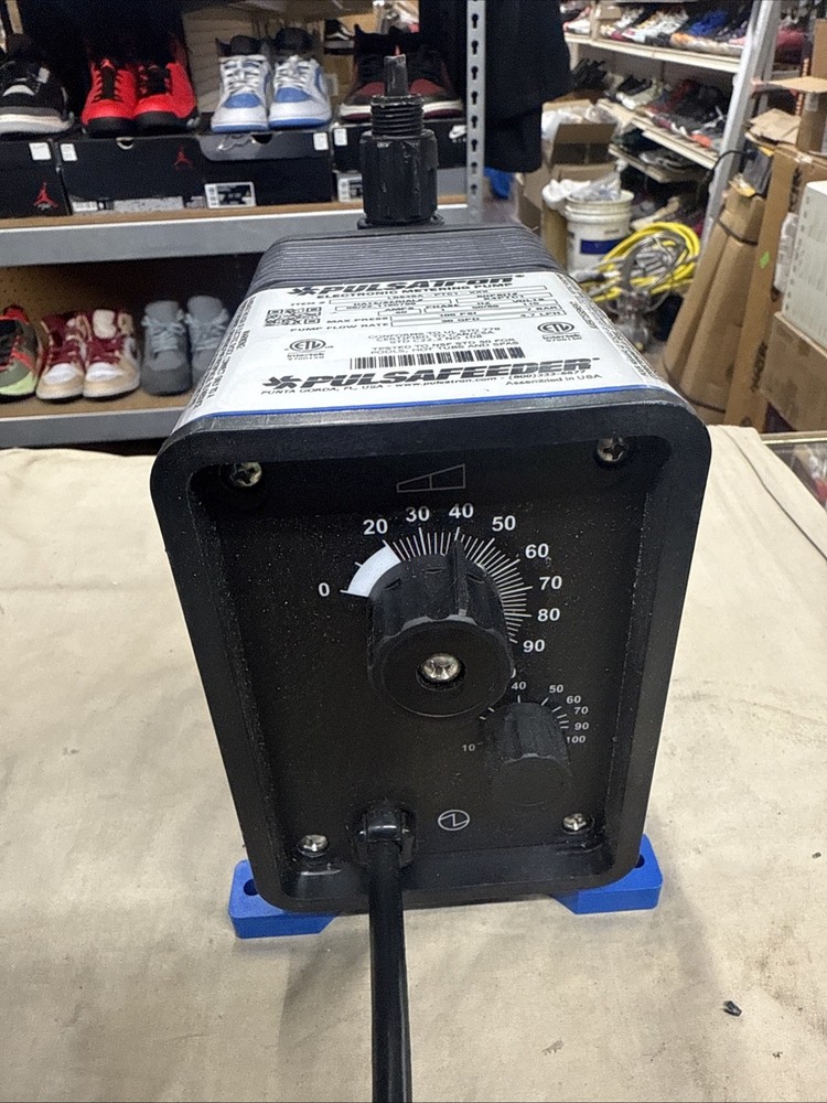 PULSAFEEDER LB64SA-PTC1-XXX PULSAtron Series A Plus Metering Pump