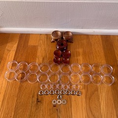 Wholesale Lot Display Stands Metal Clear Acrylic Wood for Souvenier Ball Sphere