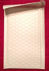 NEW Scented Poly Bubble Mailer for Men (M) 4×8 ***Pre-sealed ***