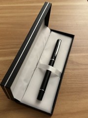 Elegant Black & Silver Rollerball Pen – Professional Executive Writing Gift Box