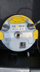 Geomax Zenith25 Pro Base and Rover kit (tested powers on with Car battery)