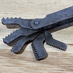 The L.S. Starrett Co Thread Pitch Gauge Gage Athol Ma USA READ!
