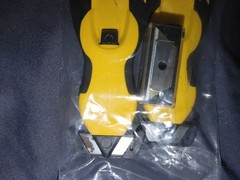 6 Deluxe Klever X-Change Dual-Sided Opening Safety Box Cutter Blade Yellow extra