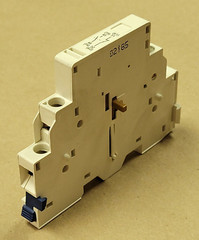 TELEMECANIQUE SCHNEIDER ELECTRIC GVAN11 CONTACT BLOCK
