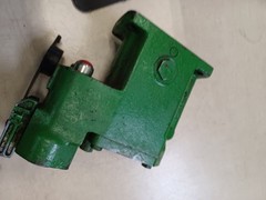 Valve, Selective Control To Fit John Deere – Used – Replaces OEM R40499