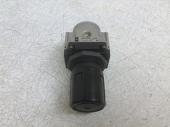 SMC NAR4000-N04 Pneumatic Regulator NAR4000N04