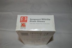BASIC ~ SYNGUARD NITRILE GLOVES ~ LATEX FREE ~ POWDER FREE ~ 100 COUNT ~ X LARGE