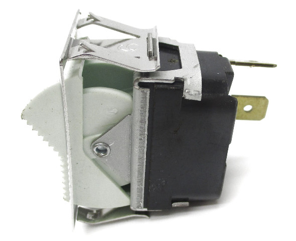 McGill Panel Mount Rocker Switch 0801-1310, SPST, 277 VAC, 20 Amp, 1.5 – 2HP New