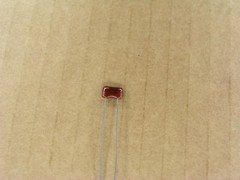S01029-128 (5 Pc Lot) 24 pf 500 volt 500V +- 5 % radial silver mica capacitor
