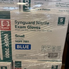 Synguard PF Nitrile Exam Gloves, Size Small, Case of 1,000