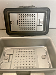 V. MUELLER GENESIS CD0-3B 10″ x 6″ x 3″ Mini Sterilization Container