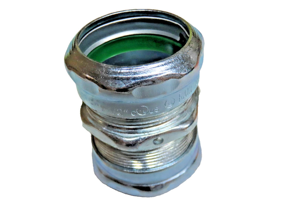 Bridgeport 264-SRT 1-1/2″ Raintight EMT Steel Coupling (Pack of 25)