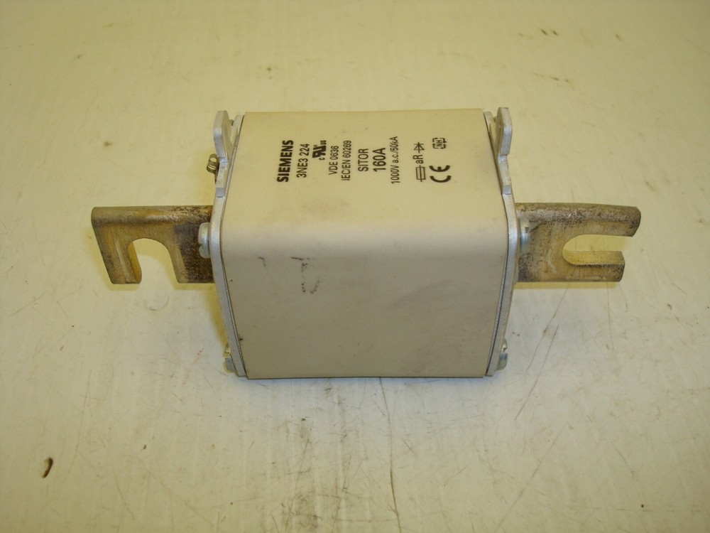SIEMENS 3NE3-224 FUSE 160 AMP 1000VAC