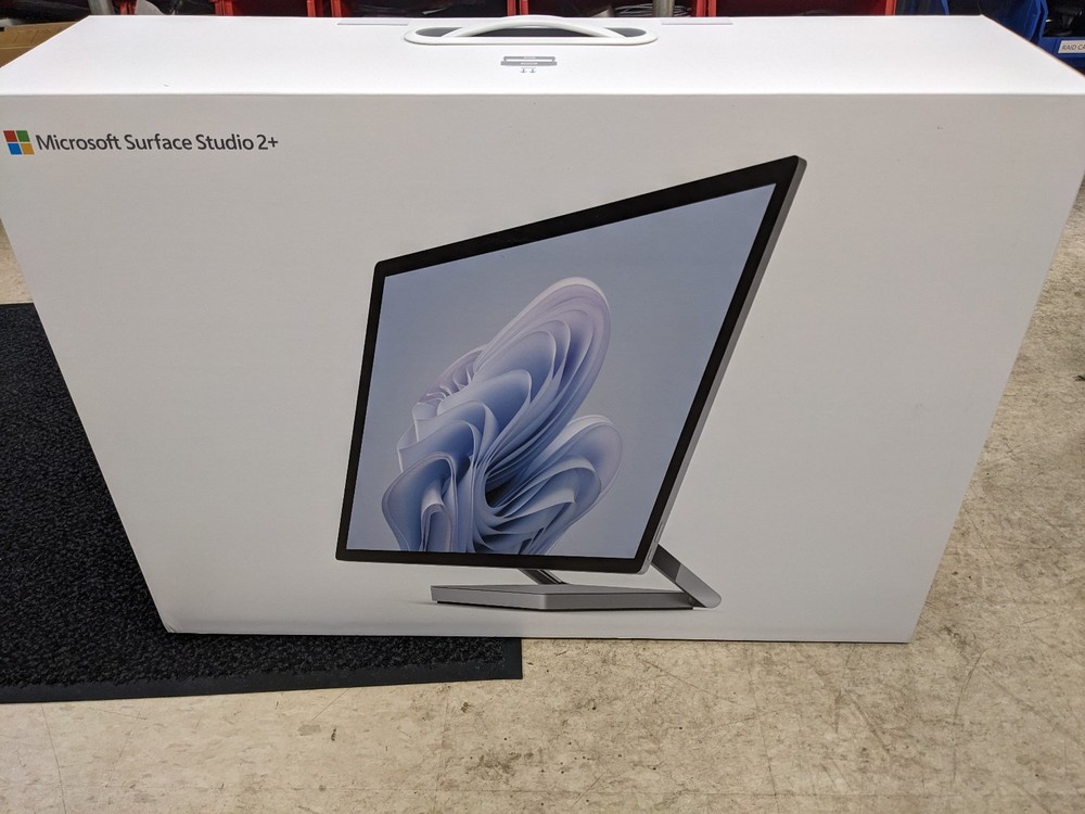 Microsoft Surface Studio 2+ AiO PC i7-11370H 32GB 1TB RTX 3060