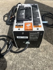 Hobart AirForce 12ci 120V Plasma Cutter/Built in Air Compressor