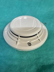 NOTIFIER FSI-751 ION HEAD DETECTOR ADDRESSABLE HEAD FREE SHIPPING !!!