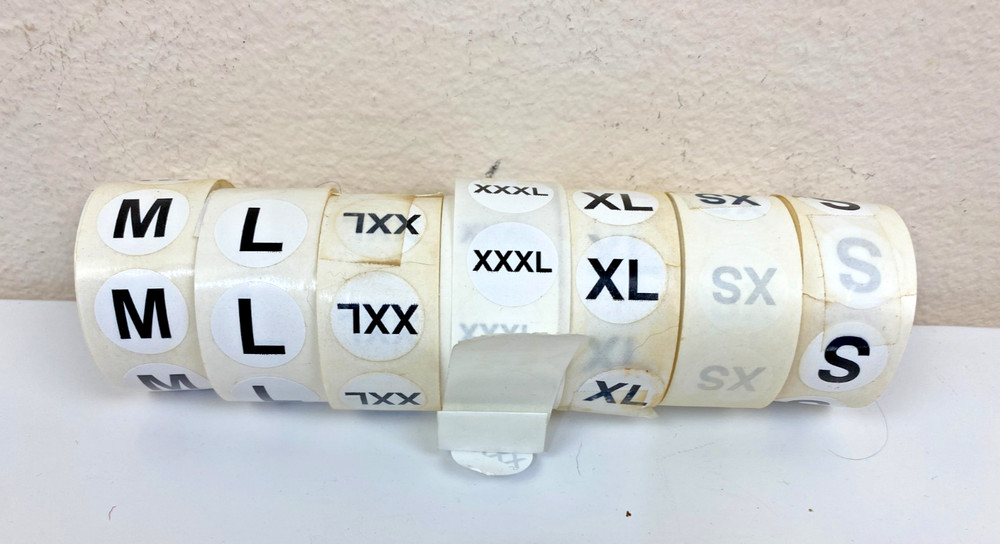 3500 pc Apparel Sz Stickers Labels 7 Rolls 1″ Self Adhesive XS,S,M,L,XL,XXL,XXXL