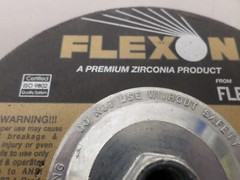 FLEXON FLEXOVIT A5224H 7″ X 1/4″ X 5/8-11 Threaded Hub ZA24P Grinding Wheel